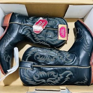 Women’s black leather boots